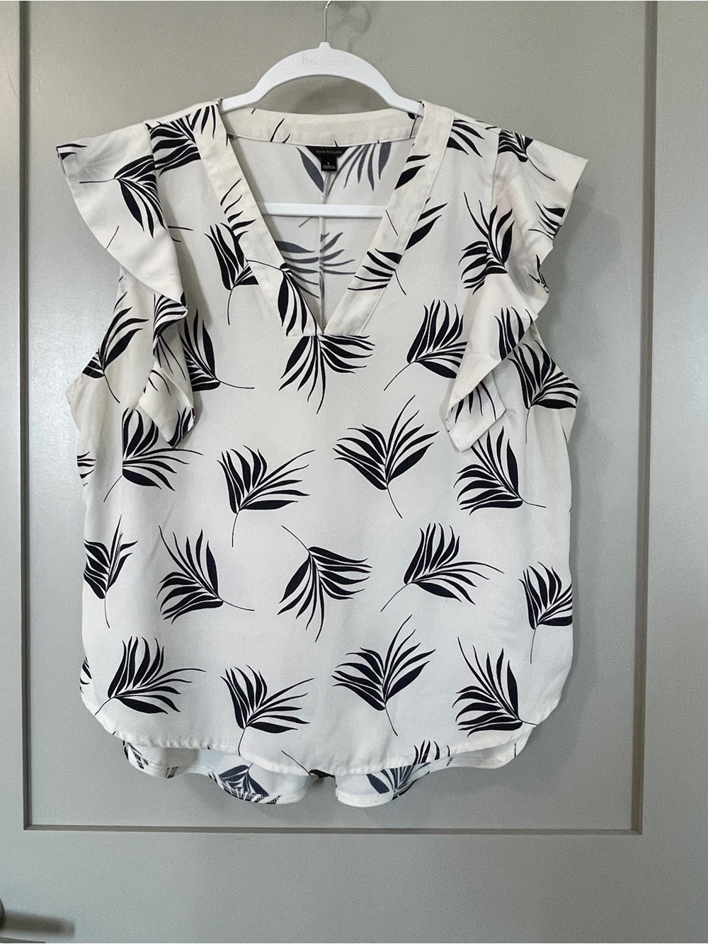Ann Taylor Cream V-Neck Flutter Sleeve Blouse with Black Leaf Motif